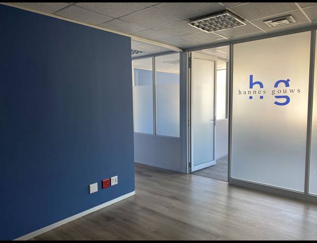 169M² OFFICE TO LET IN CAPE TOWN CITY CENTRE